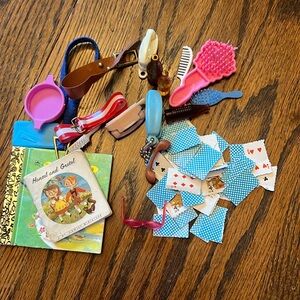Vintage miscellaneous Barbie accessories